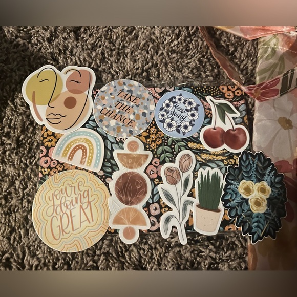 Elyse Breanne design grab bag - Picture 2 of 6